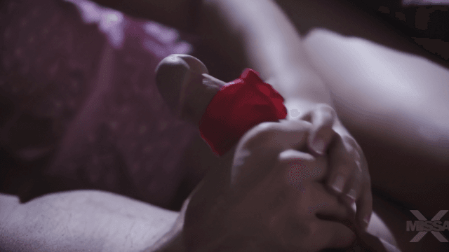 Kırmızı Küloduyla Üvey Babasına 31 Çekiyor Altyazılı Porno